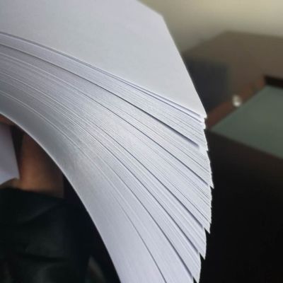 Weißes Kopierpapier 70 gm Die beste Wahl für Druckarbeiten