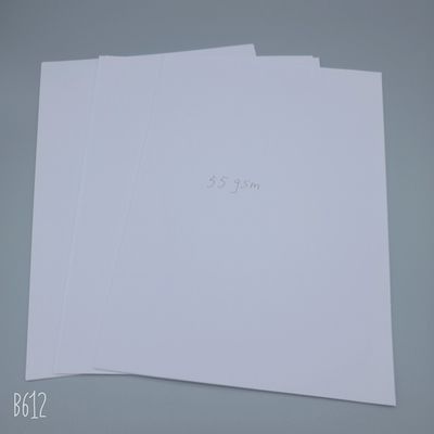 Anti-Curl Chenming unbeschichtet Holzfreies weißes Papier Glatte Schrift 100% Jungfruchtzellstoff
