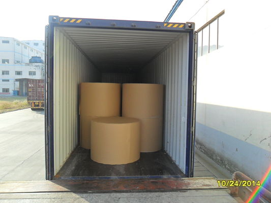 Hohe Haltbarkeit 80g Weißes 850mm Kopierpapier Jumbo Roll für die A4-Papierproduktion