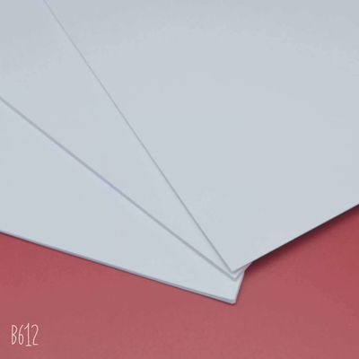 Weißes Holzfreies Offsetpapier für den Buchdruck
