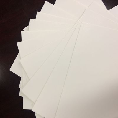 Offsetdruck Umweltfreundliches Klappkartonpapier aus Elfenbein mit Holzzzellstoff zu wettbewerbsfähigen Preisen