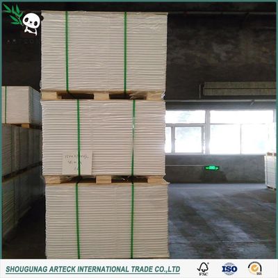 Lonfon Weiß 80GSM Holzfreies Offsetpapier für die Verpackung A3 Größe 800*400mm in London