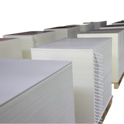 170 gm-400 gm Gramm-Bereich Ningbo C1S Beschichtete Elfenbeinkarton für kundenspezifische Bestellungen angeboten
