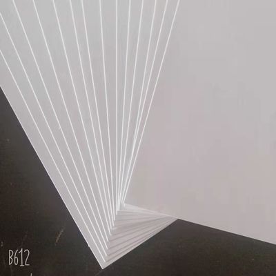 Bindungspapier 100 gm-200 gm HuaTai-Kunstpapier in Riegel-/Rollverpackung zur Beschichtung