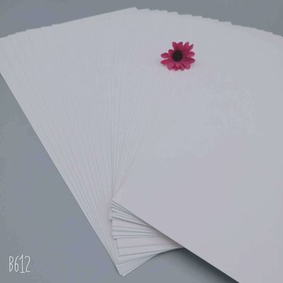 Zenith High Bulk C1S Beschichtet Ningbo Fold FBB Elfenbeinkarton Ideal für Geschenkverpackung Papier