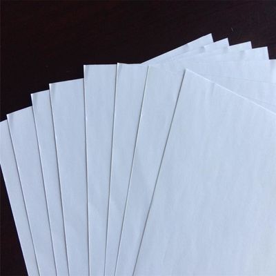 98%-110% Helligkeit Anti-Wirbel unbeschichtetes, holzfreies Offset-Bond-Papier für glatten Druck