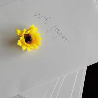 Anti-Curl HI-kote C2S-Kunstpapier, dem die Hersteller von chemisch-mechanischer Zellstoffmasse vertrauen