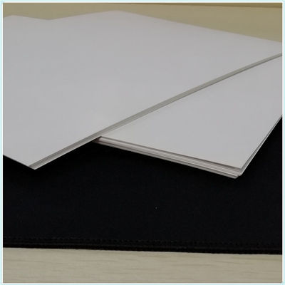 Digitale Produkte Verpackung C1s Papierplatten über 190G Kompatibel mit Offsetdruck